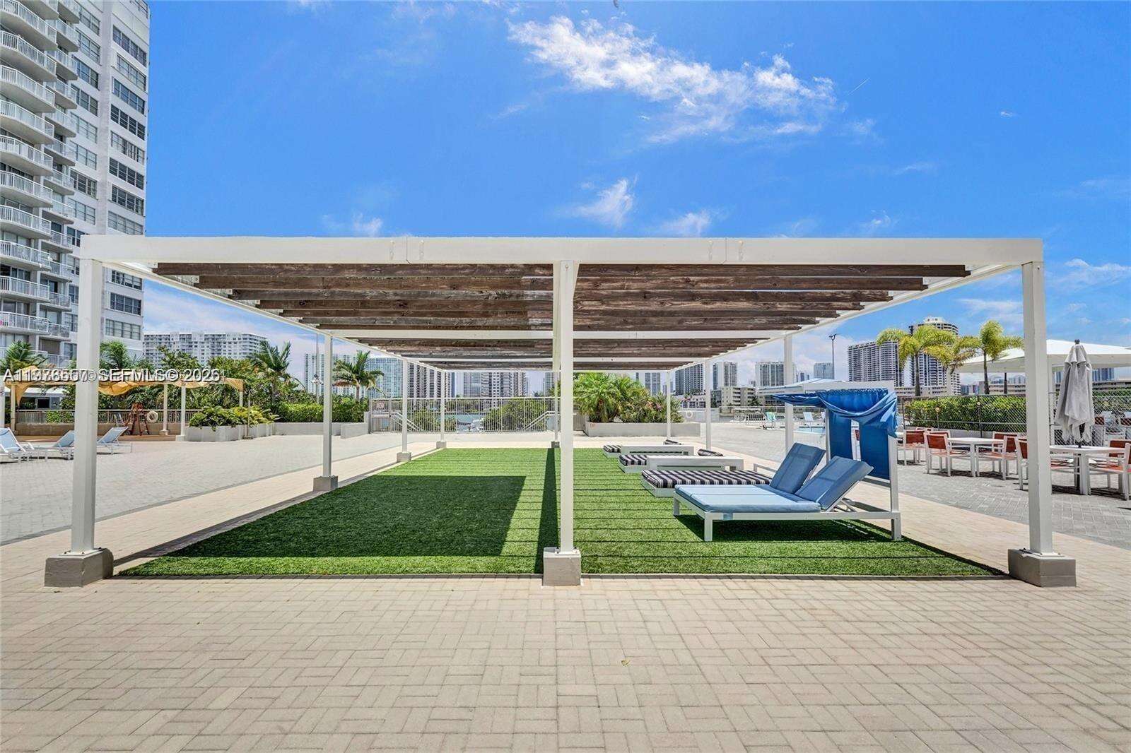 Del Prado at 18031 Biscayne Blvd, Aventura, FL 33160 - For Rent photo 19
