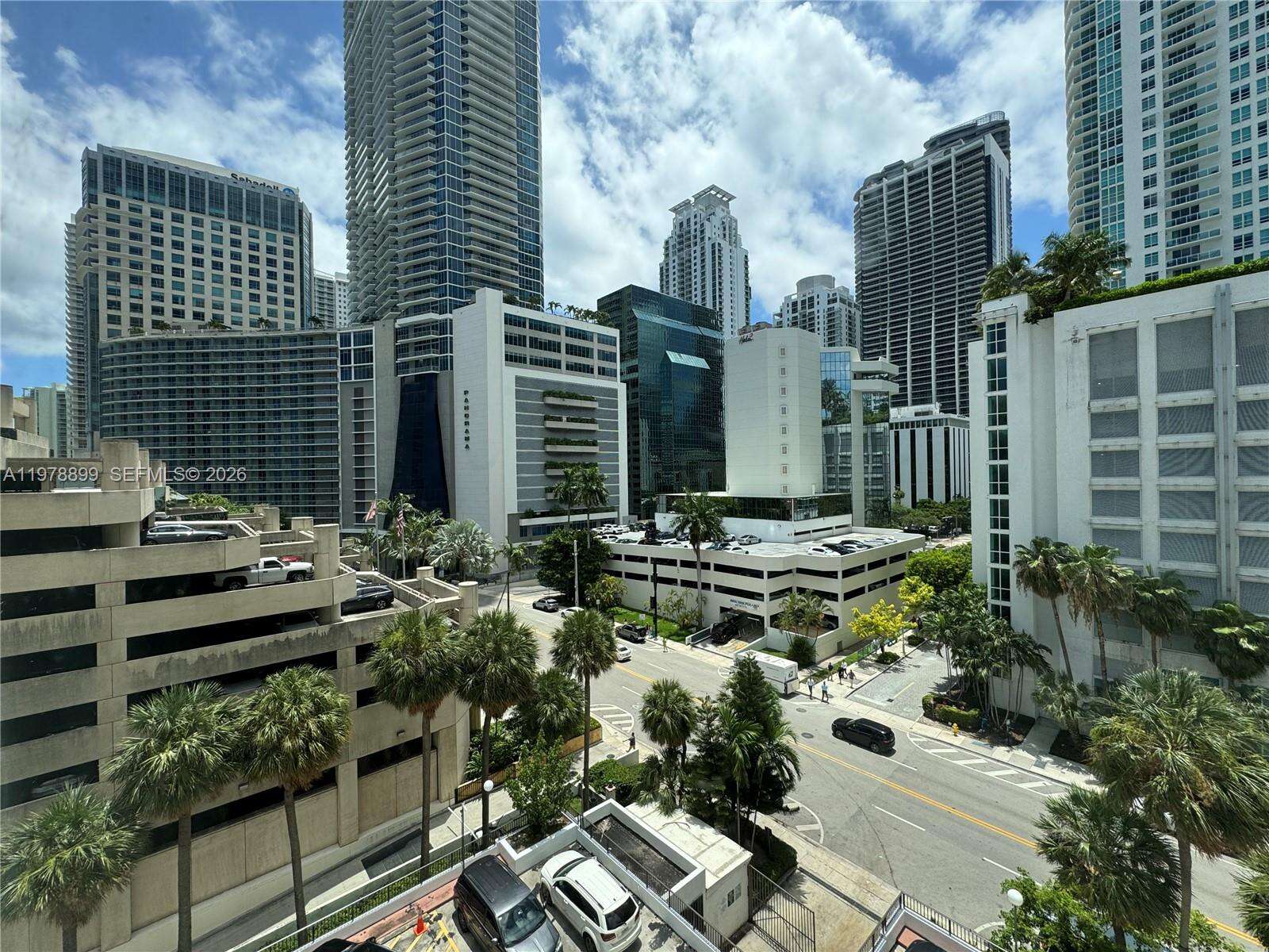Four Ambassadors at 999 Brickell Bay Dr, Miami, FL 33131 - For Rent photo 18