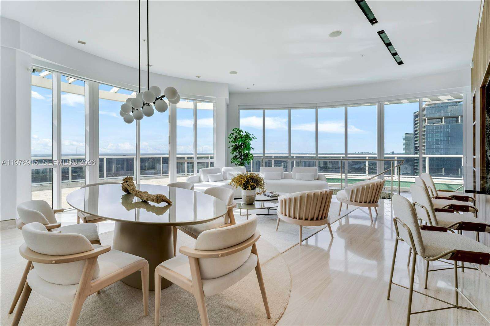 Trump Royale at 18201 Collins Ave, Sunny Isles Beach, FL 33160 - For Rent photo 22