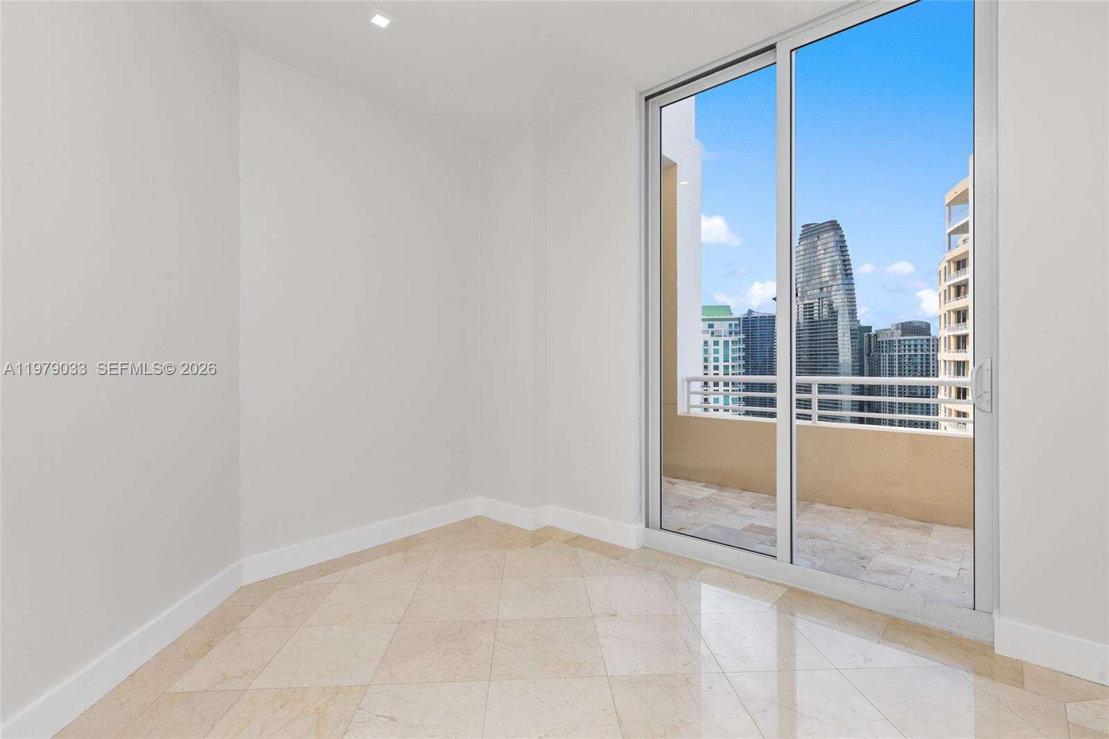 Two Tequesta Point at 808 Brickell Key Dr, Miami, FL 33131 - For Rent photo 31