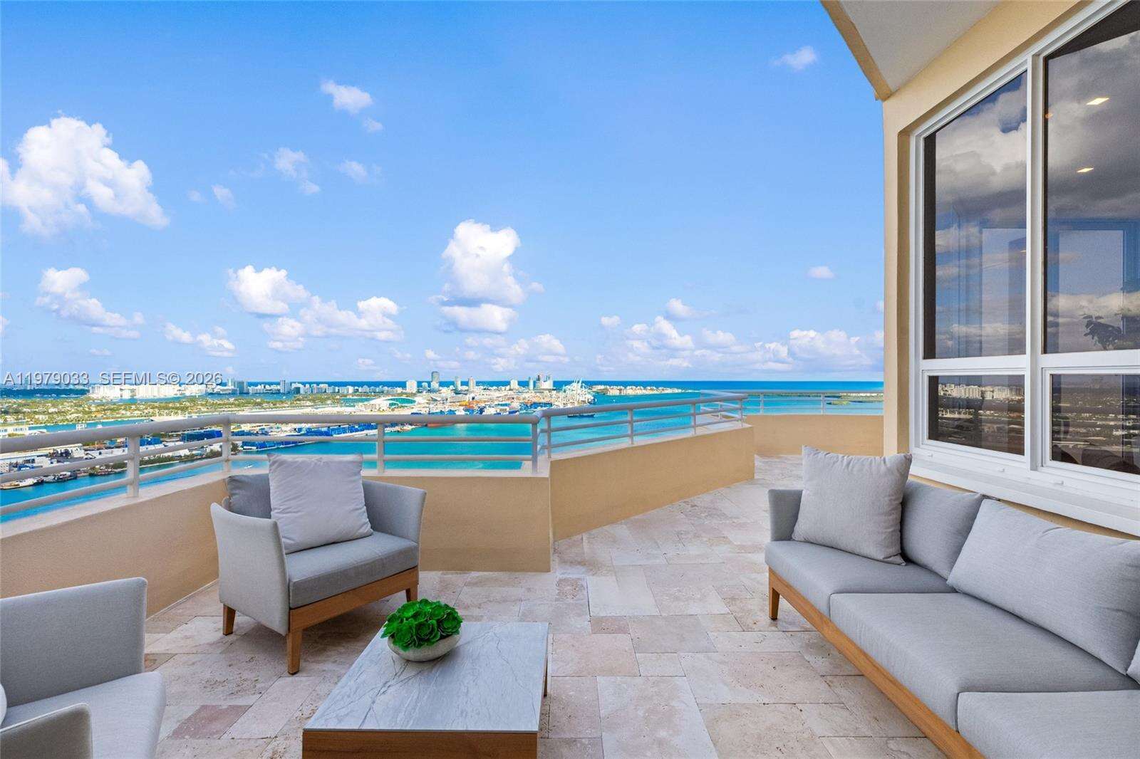 Two Tequesta Point at 808 Brickell Key Dr, Miami, FL 33131 - For Rent photo 44