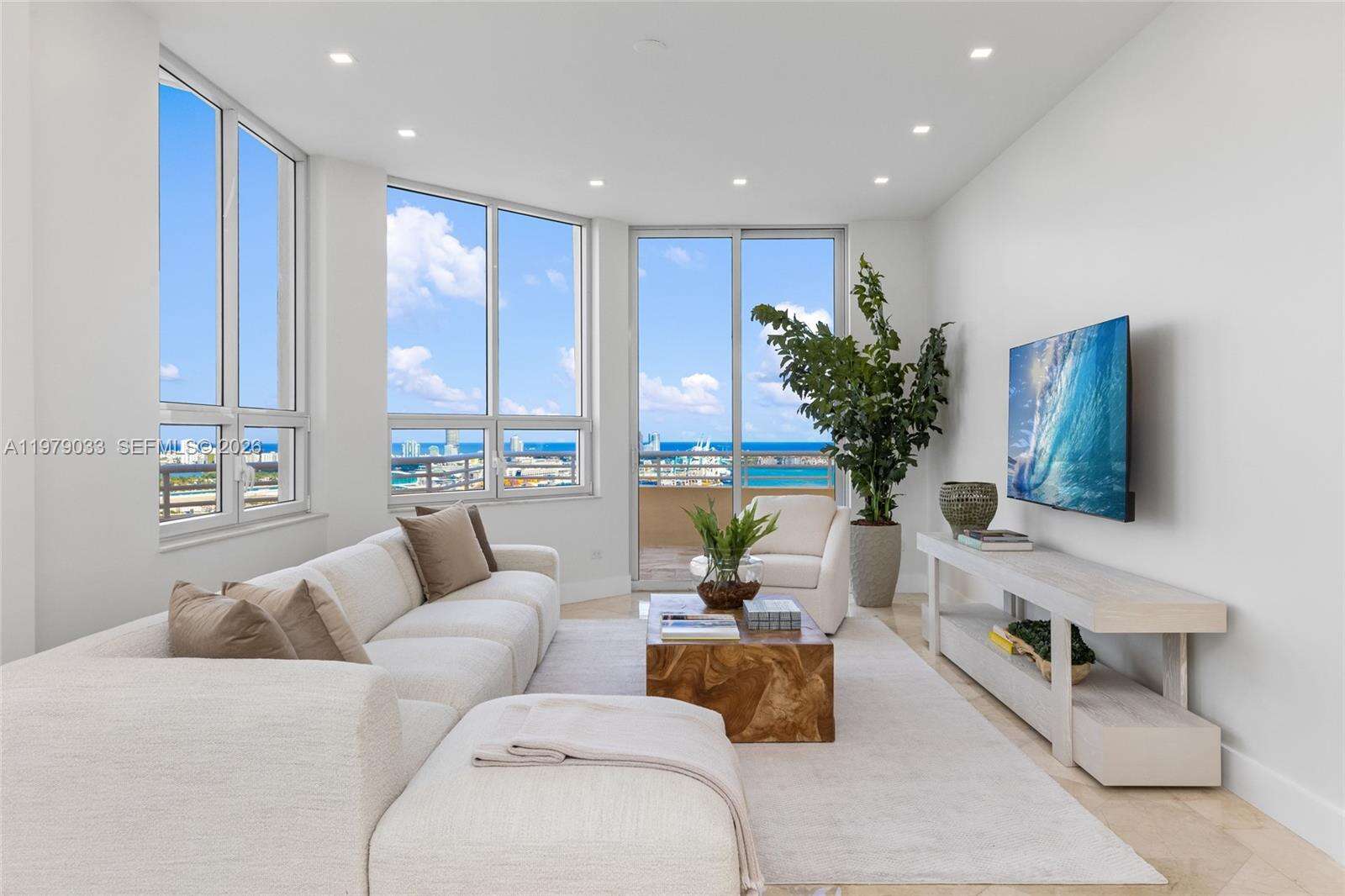 Two Tequesta Point at 808 Brickell Key Dr, Miami, FL 33131 - For Rent photo 6
