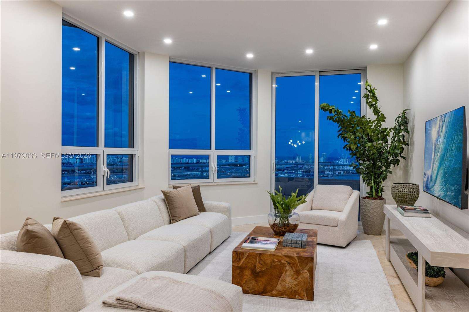 Two Tequesta Point at 808 Brickell Key Dr, Miami, FL 33131 - For Rent photo 57