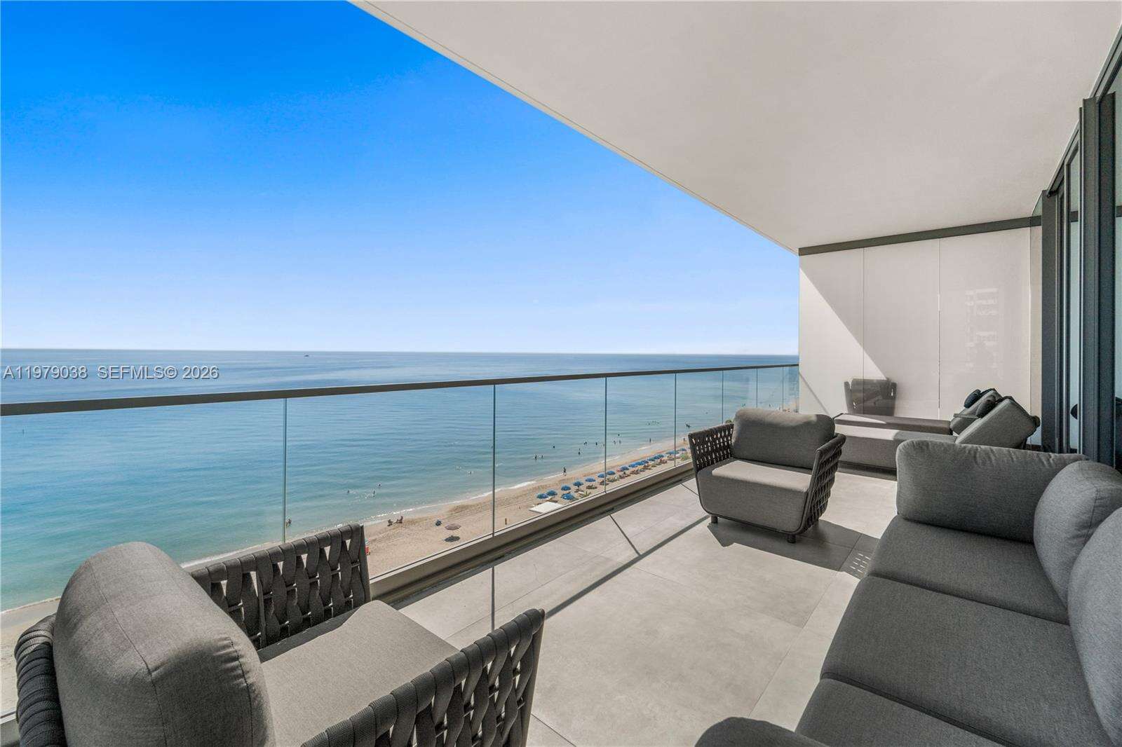 2000 Ocean at 2000 Ocean Dr, Hallandale Beach, FL 33009 - For Rent photo 3