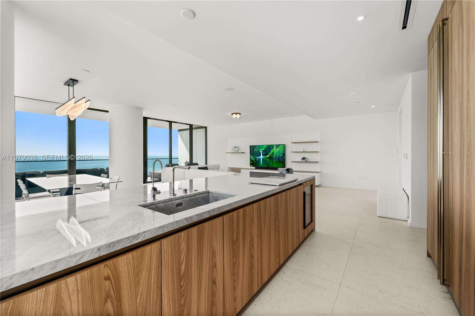 2000 Ocean at 2000 Ocean Dr, Hallandale Beach, FL 33009 - For Rent photo 6