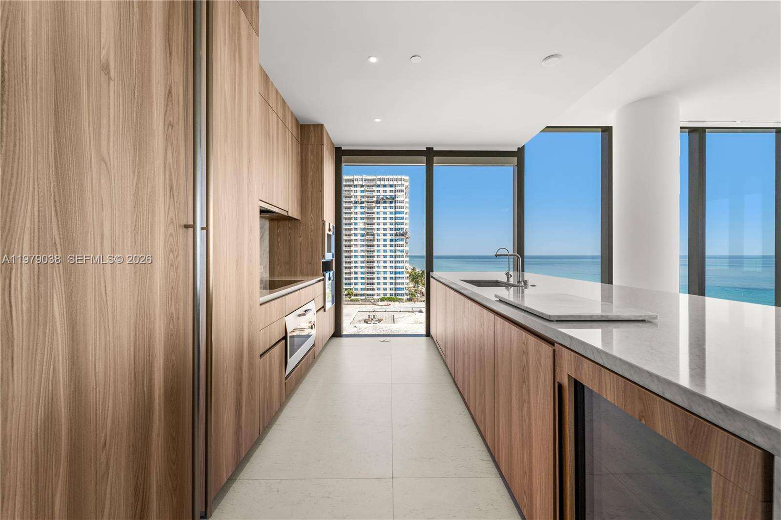 2000 Ocean at 2000 Ocean Dr, Hallandale Beach, FL 33009 - For Rent photo 7