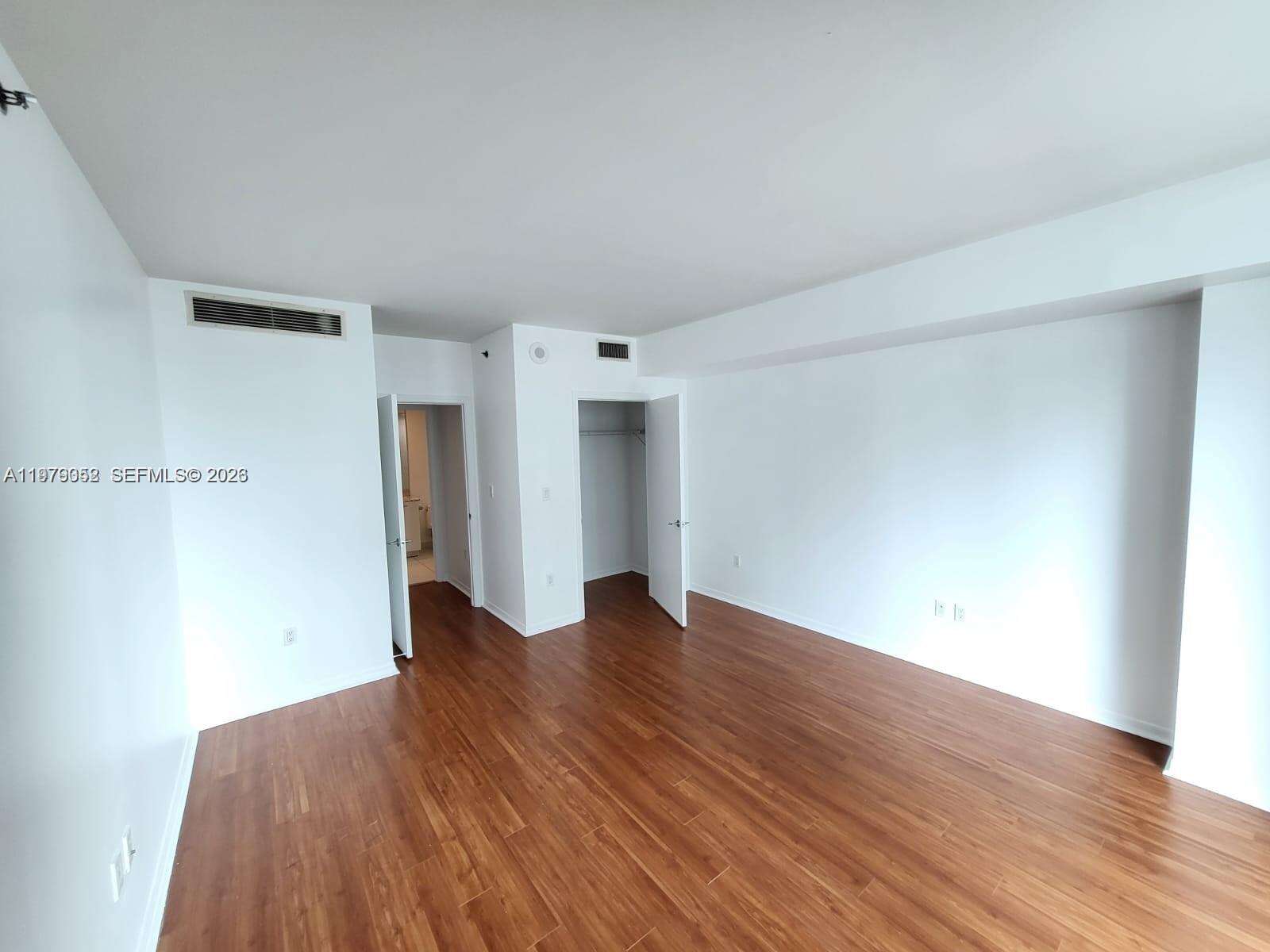 500 Brickell at 500 Brickell Ave, Miami, FL 33131 - For Rent photo 12