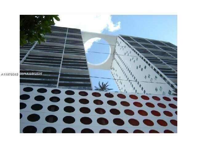 500 Brickell at 500 Brickell Ave, Miami, FL 33131 - For Rent photo 15