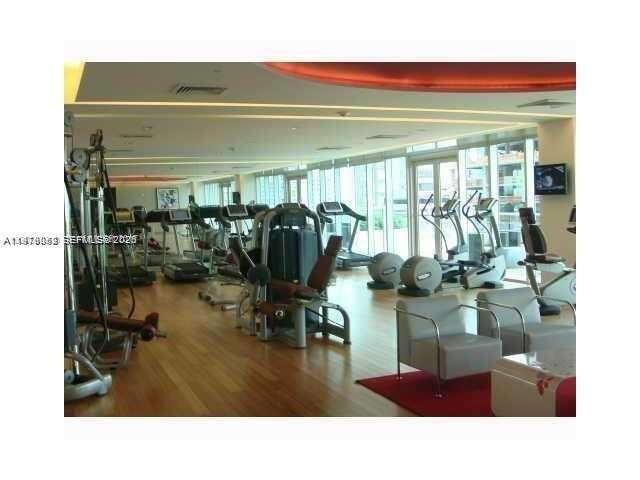 500 Brickell at 500 Brickell Ave, Miami, FL 33131 - For Rent photo 17