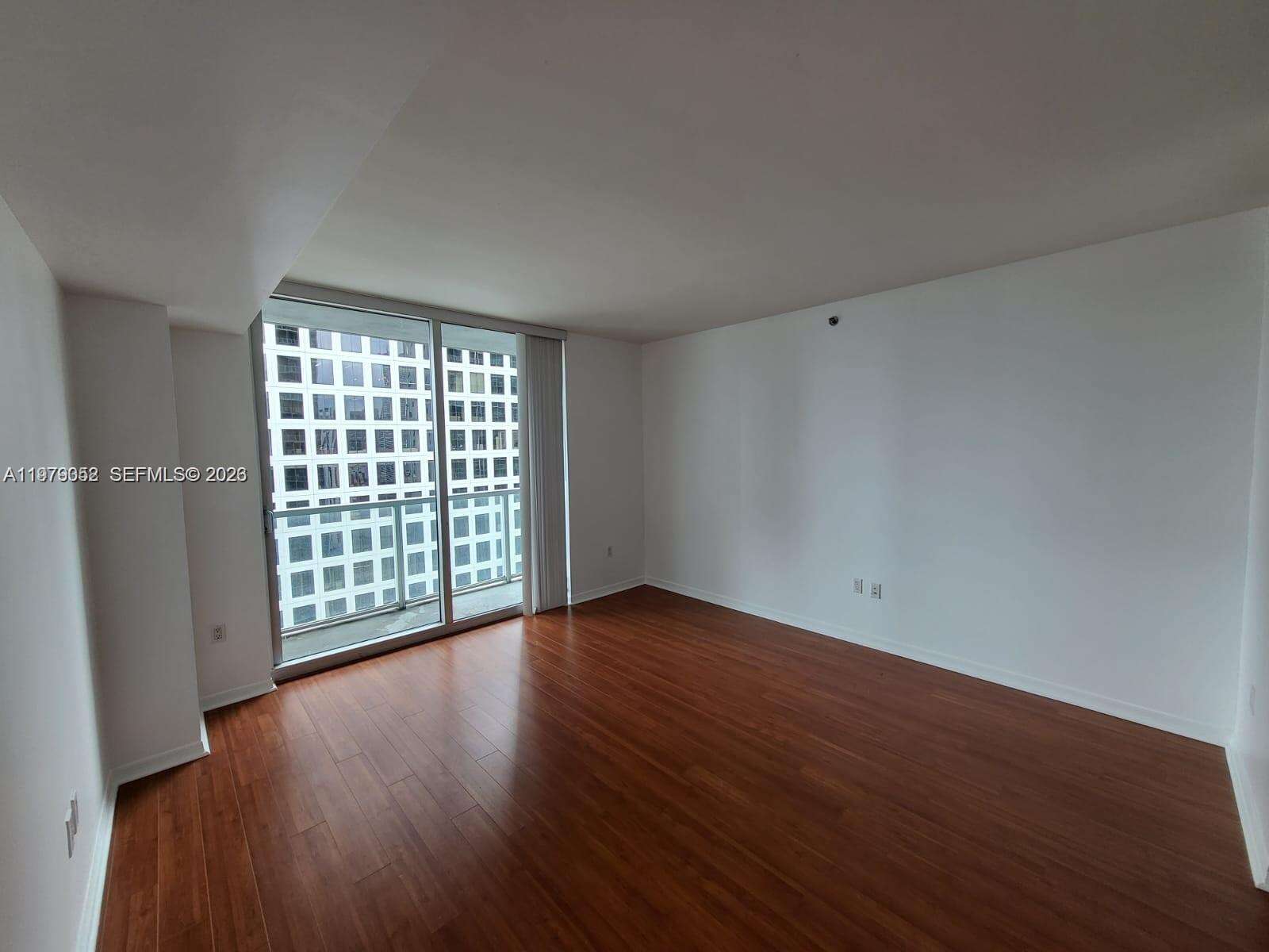 500 Brickell at 500 Brickell Ave, Miami, FL 33131 - For Rent photo 9
