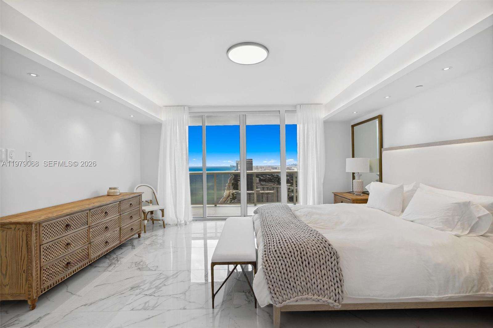 The Beach Club Two at 1830 Ocean Dr, Hallandale Beach, FL 33009 - For Rent photo 18