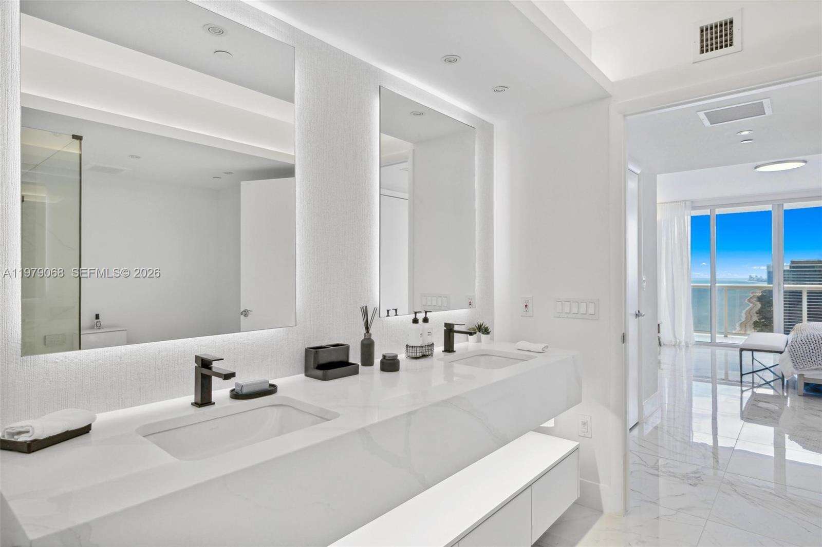 The Beach Club Two at 1830 Ocean Dr, Hallandale Beach, FL 33009 - For Rent photo 23