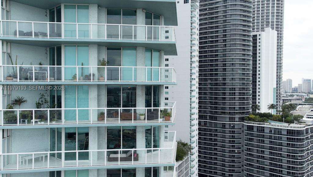Quantum On The Bay at 1900 Bayshore Dr, Miami, FL 33132 - For Rent photo 34
