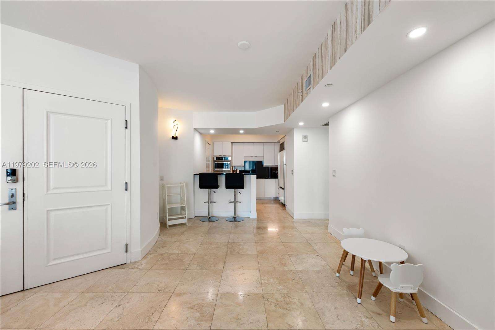 Ocean Palms at 3101 Ocean Dr, Hollywood, FL 33019 - For Rent photo 8