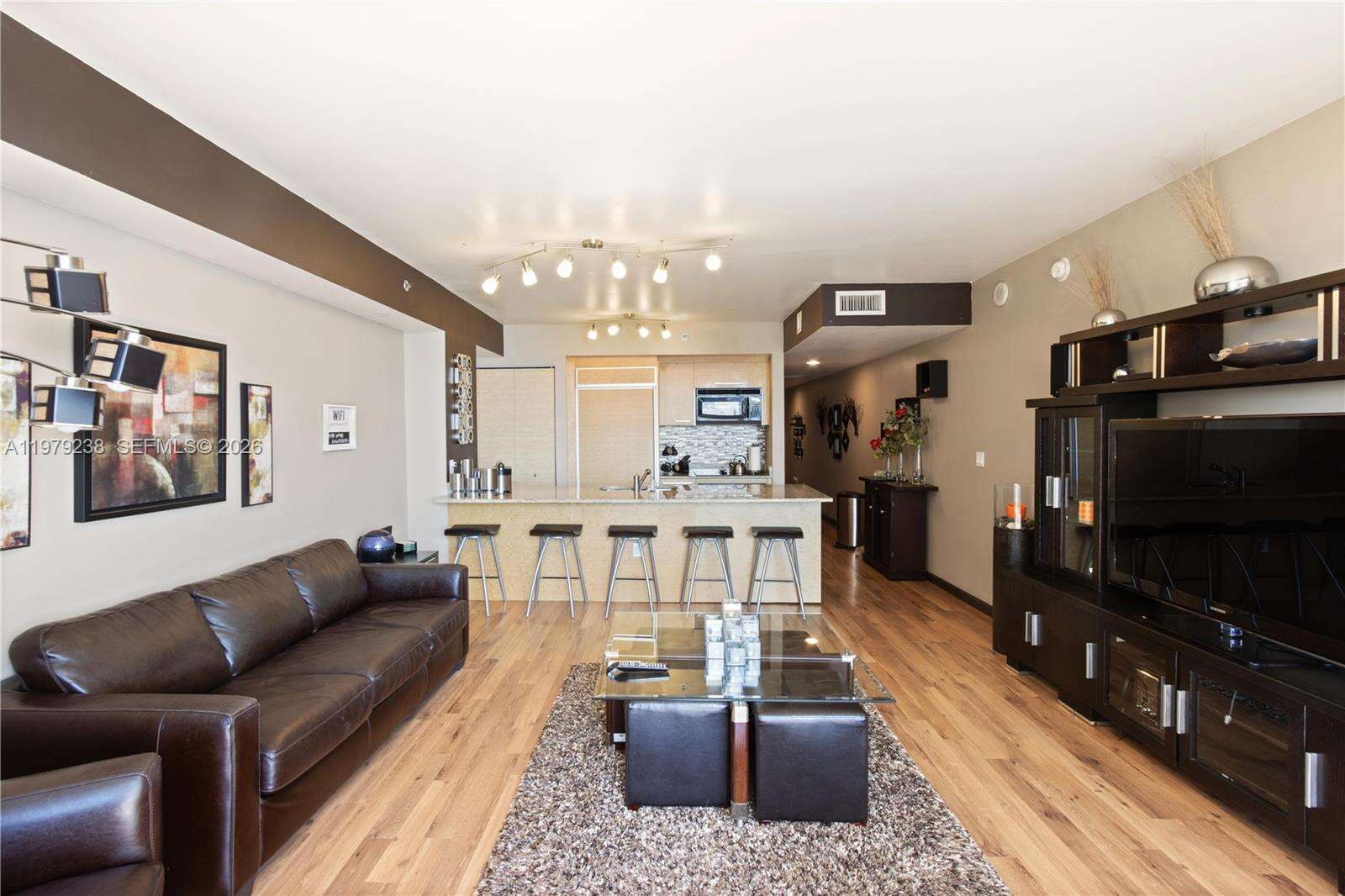 The Beach Club Two at 1830 Ocean Dr, Hallandale Beach, FL 33009 - For Rent photo 4