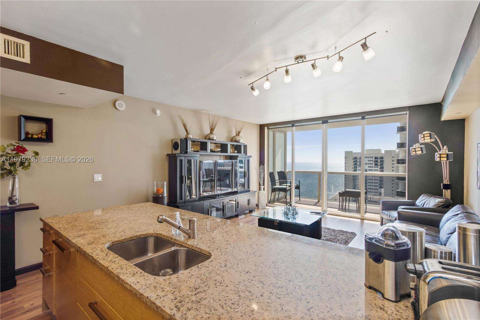 The Beach Club Two at 1830 Ocean Dr, Hallandale Beach, FL 33009 - For Rent photo 5