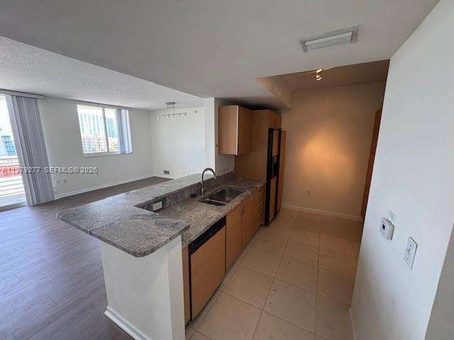 Venture at 18800 29 Ave, Aventura, FL 33180 - For Rent photo 3