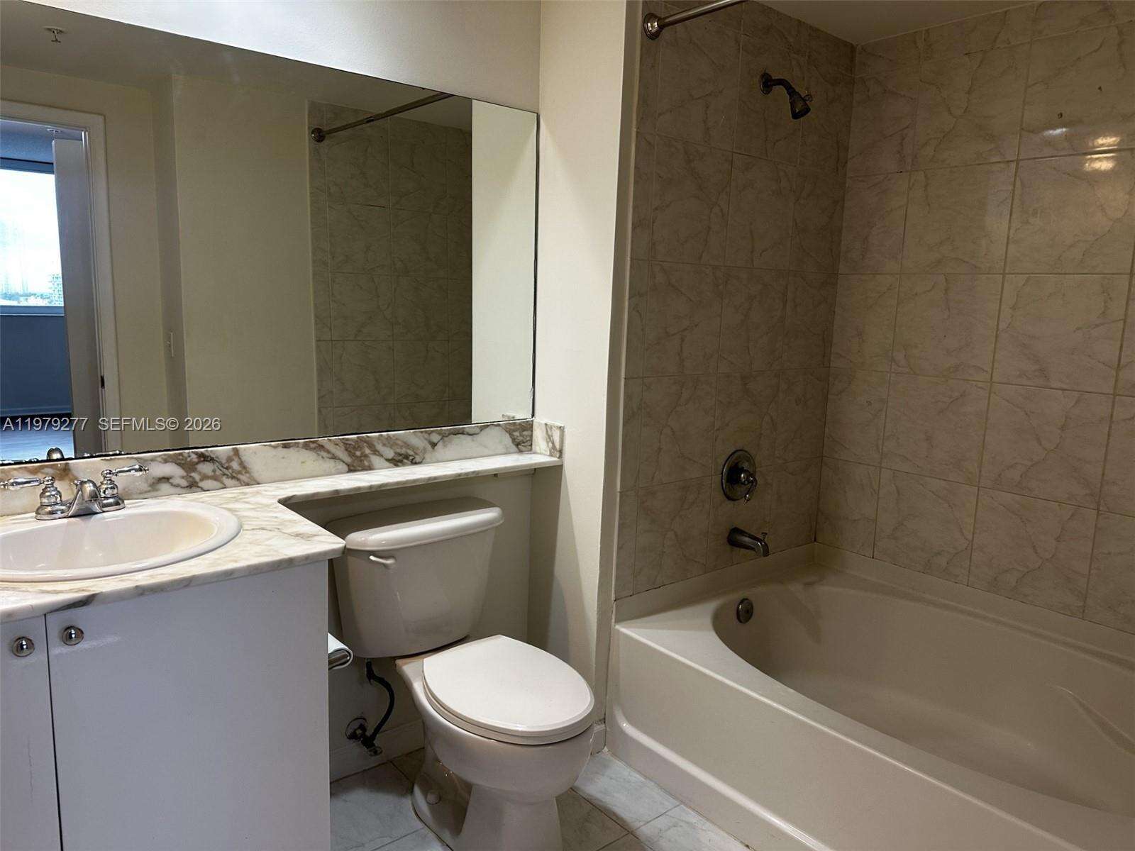Venture at 18800 29 Ave, Aventura, FL 33180 - For Rent photo 4