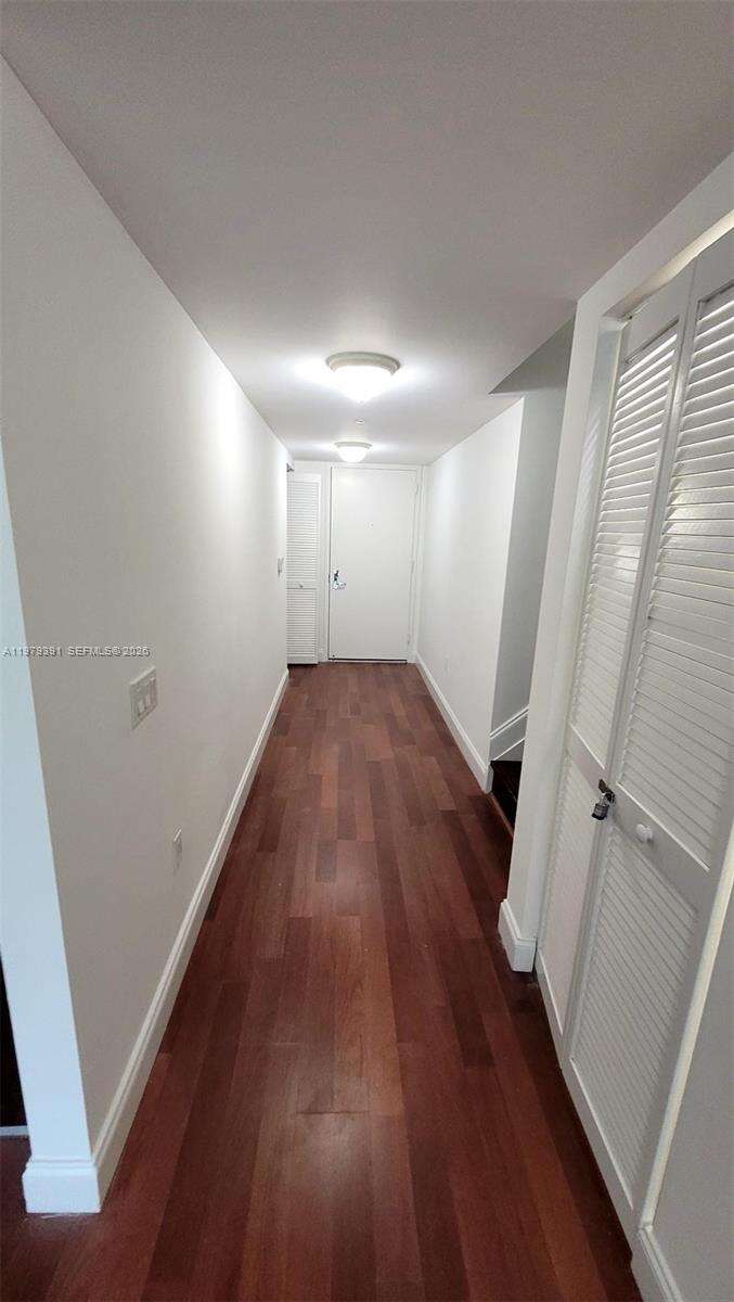 Brickell On The River at 41 5 St, Miami, FL 33131 - For Rent photo 6