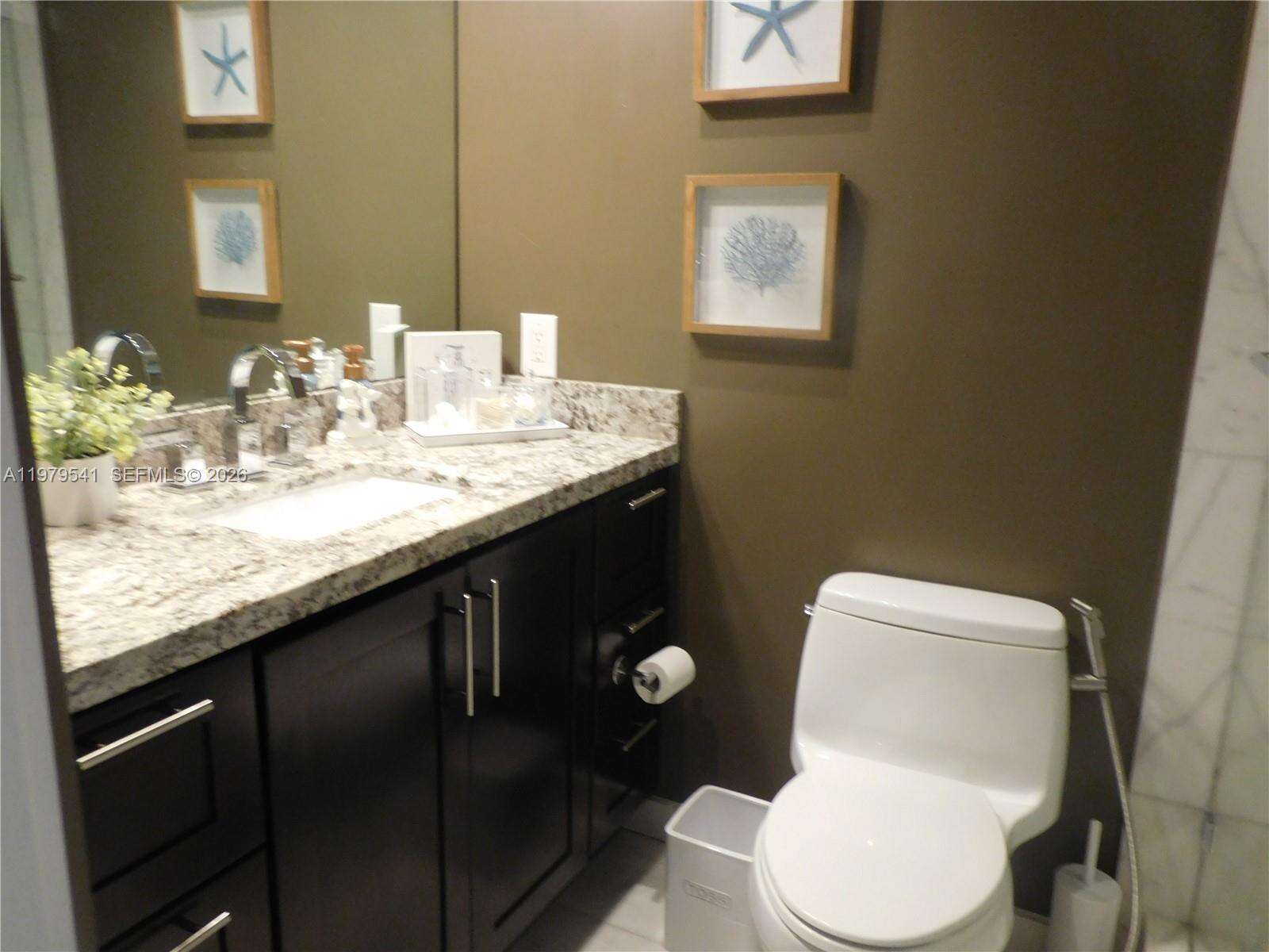 The Carriage House at 5401 Collins Ave, Miami Beach, FL 33140 - For Rent photo 16