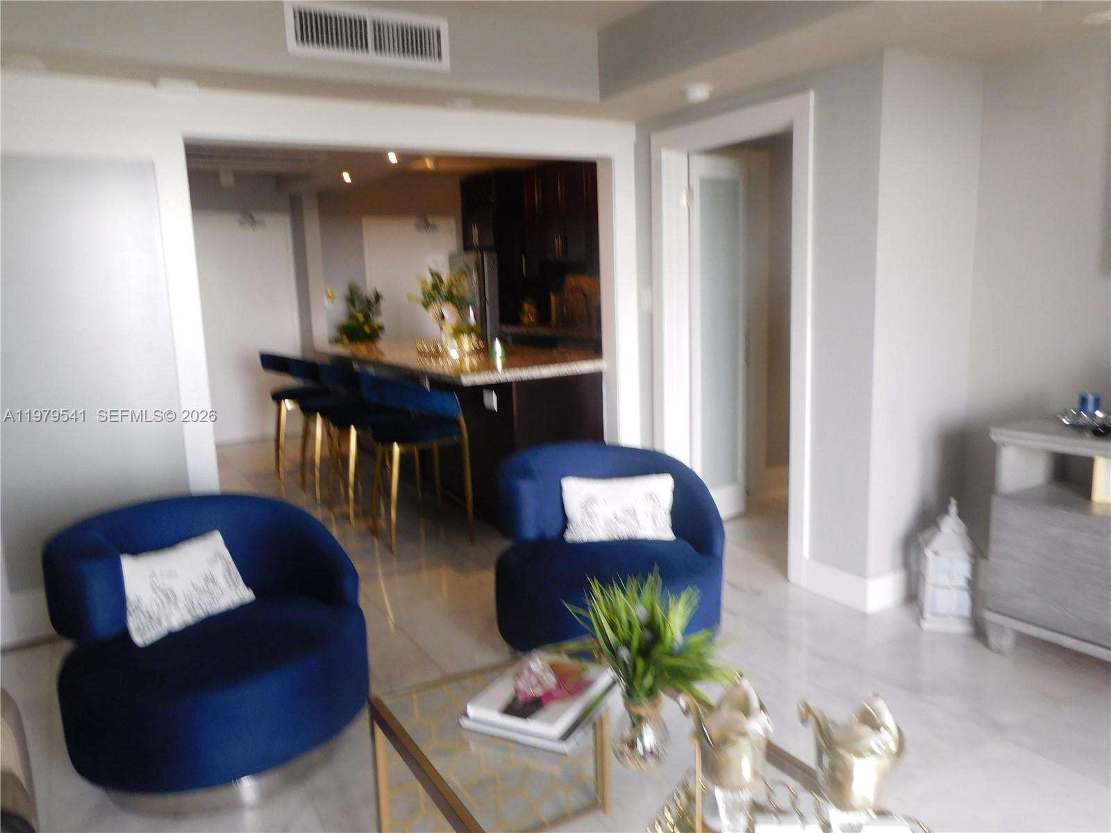 The Carriage House at 5401 Collins Ave, Miami Beach, FL 33140 - For Rent photo 8