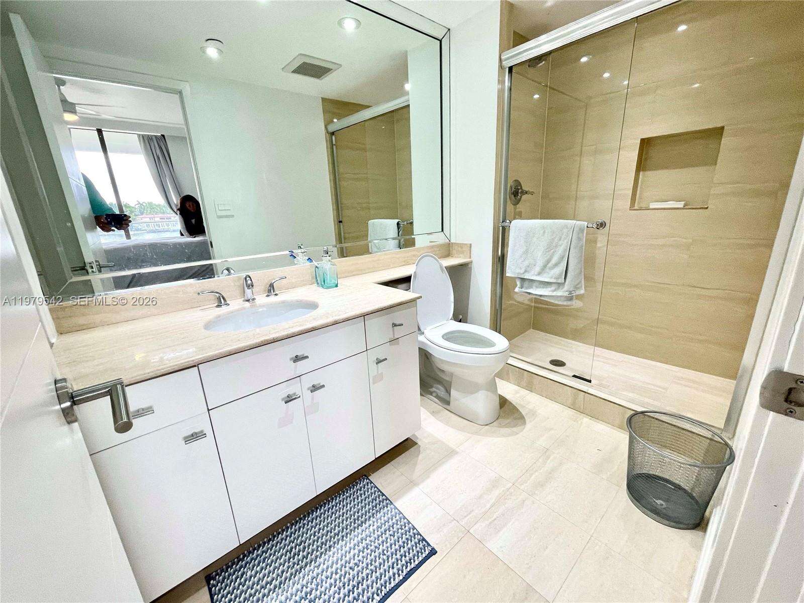 Turnberry Isle at 19707 Turnberry Way, Aventura, FL 33180 - For Rent photo 21