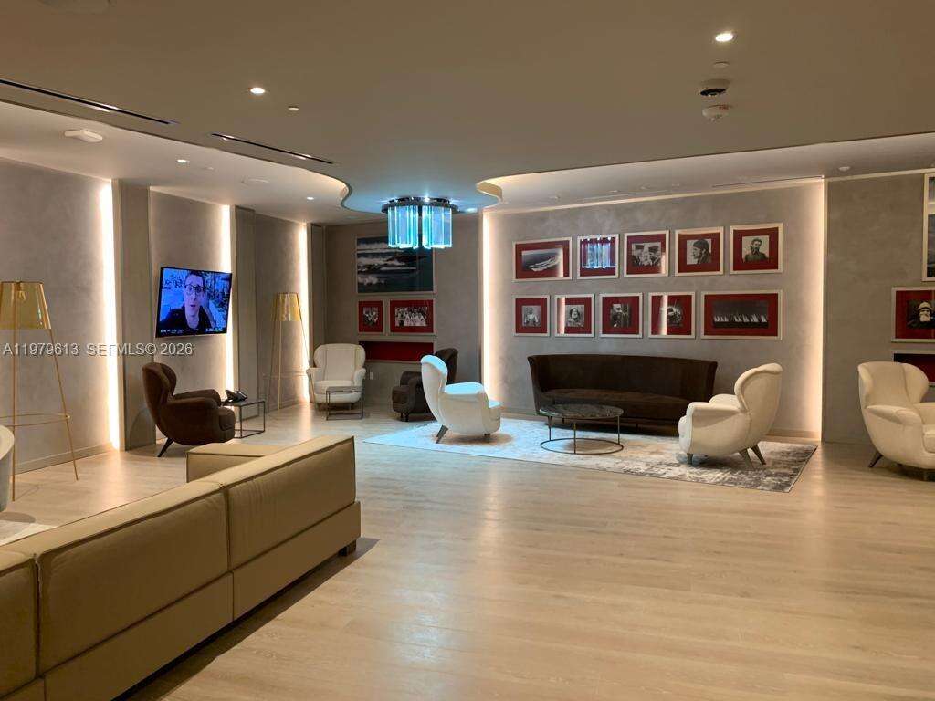 Brickell Flatiron at 1000 Brickell Plaza, Miami, FL 33131 - For Rent photo 37
