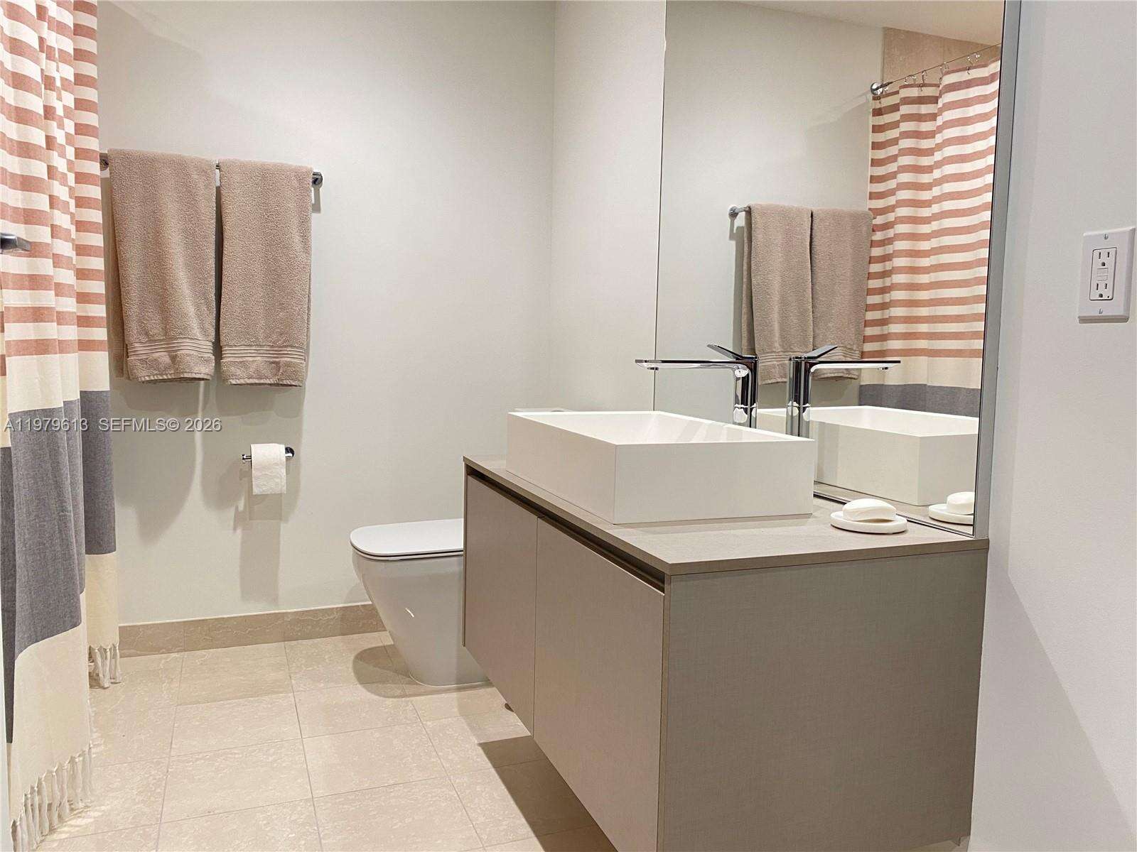 Brickell Flatiron at 1000 Brickell Plaza, Miami, FL 33131 - For Rent photo 5