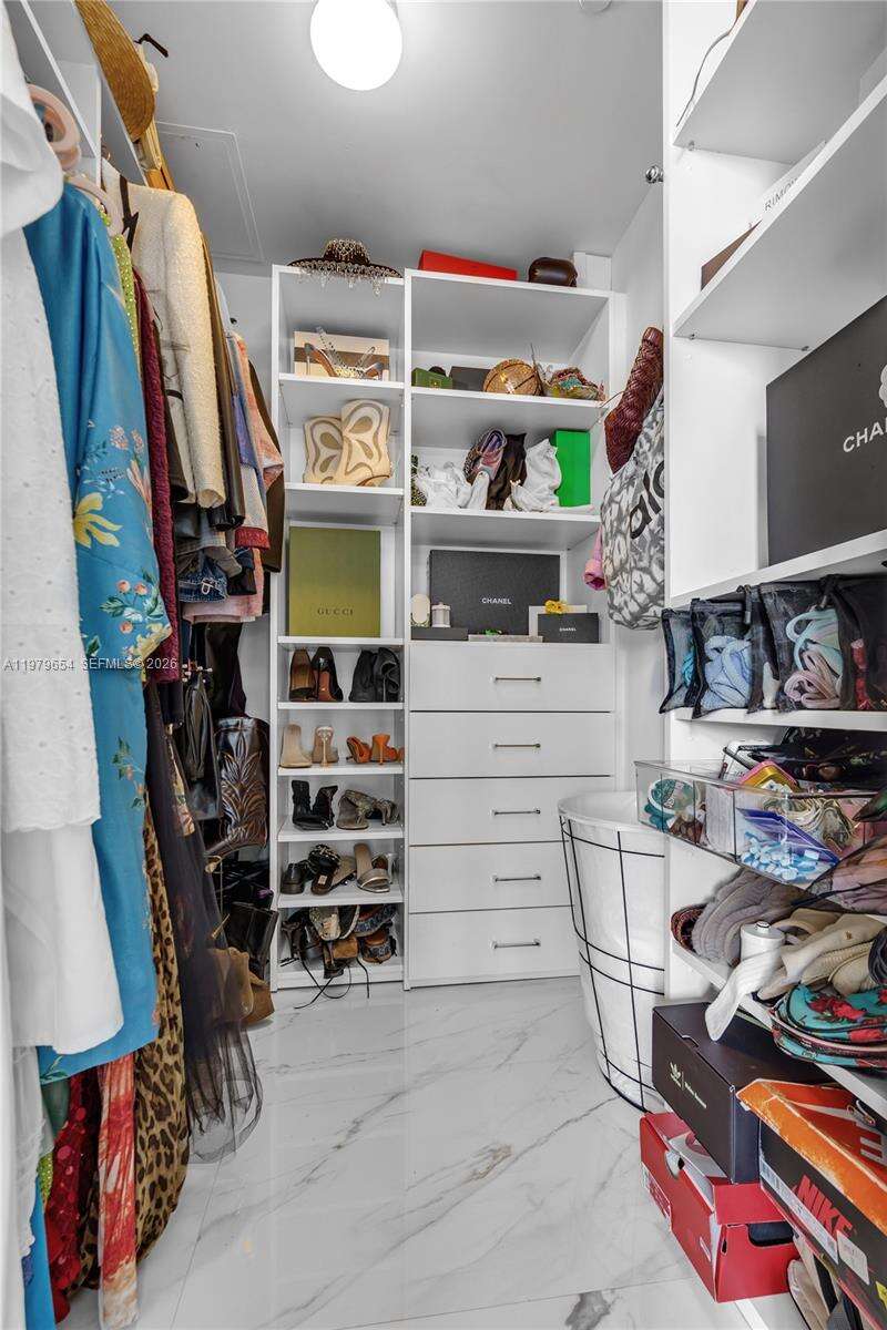 Sls Brickell at 1300 Miami Ave, Miami, FL 33130 - For Rent photo 19