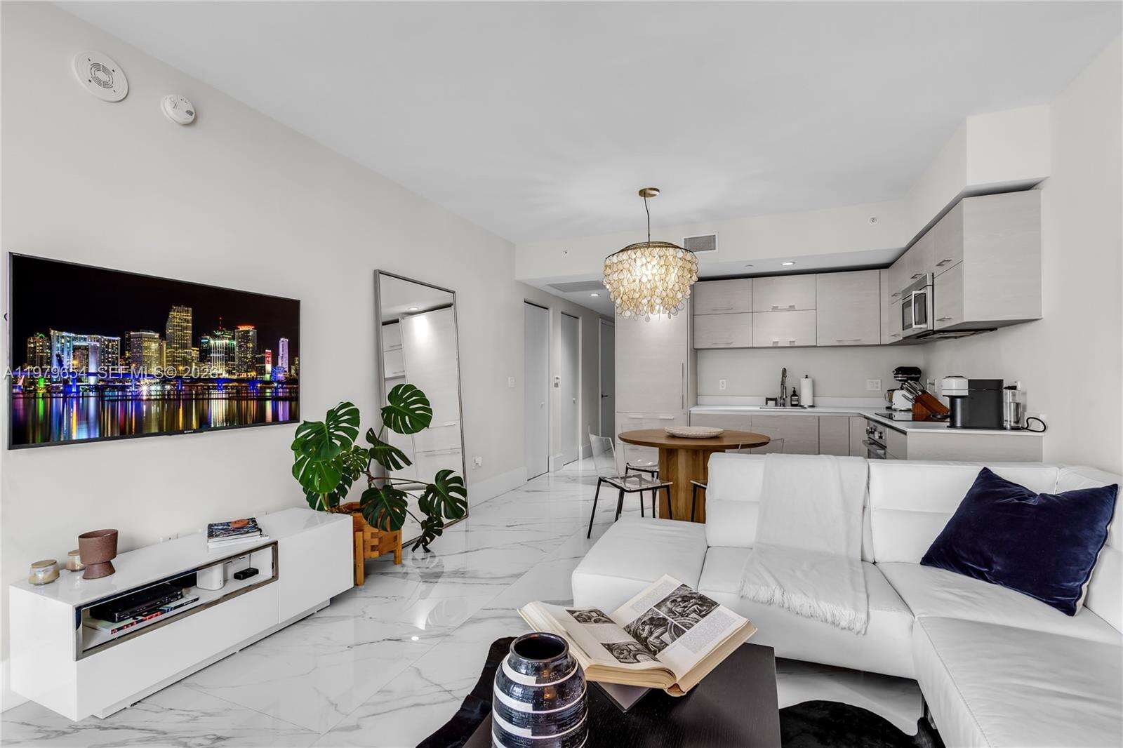 Sls Brickell at 1300 Miami Ave, Miami, FL 33130 - For Rent photo 9