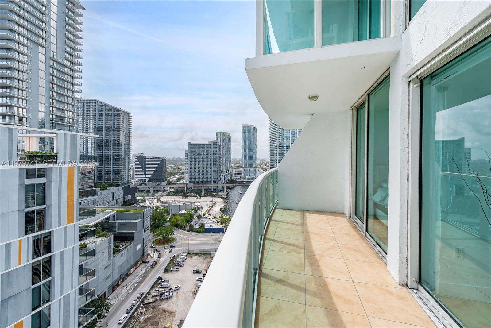 Brickell On The River at 41 5 St, Miami, FL 33131 - For Rent photo 4