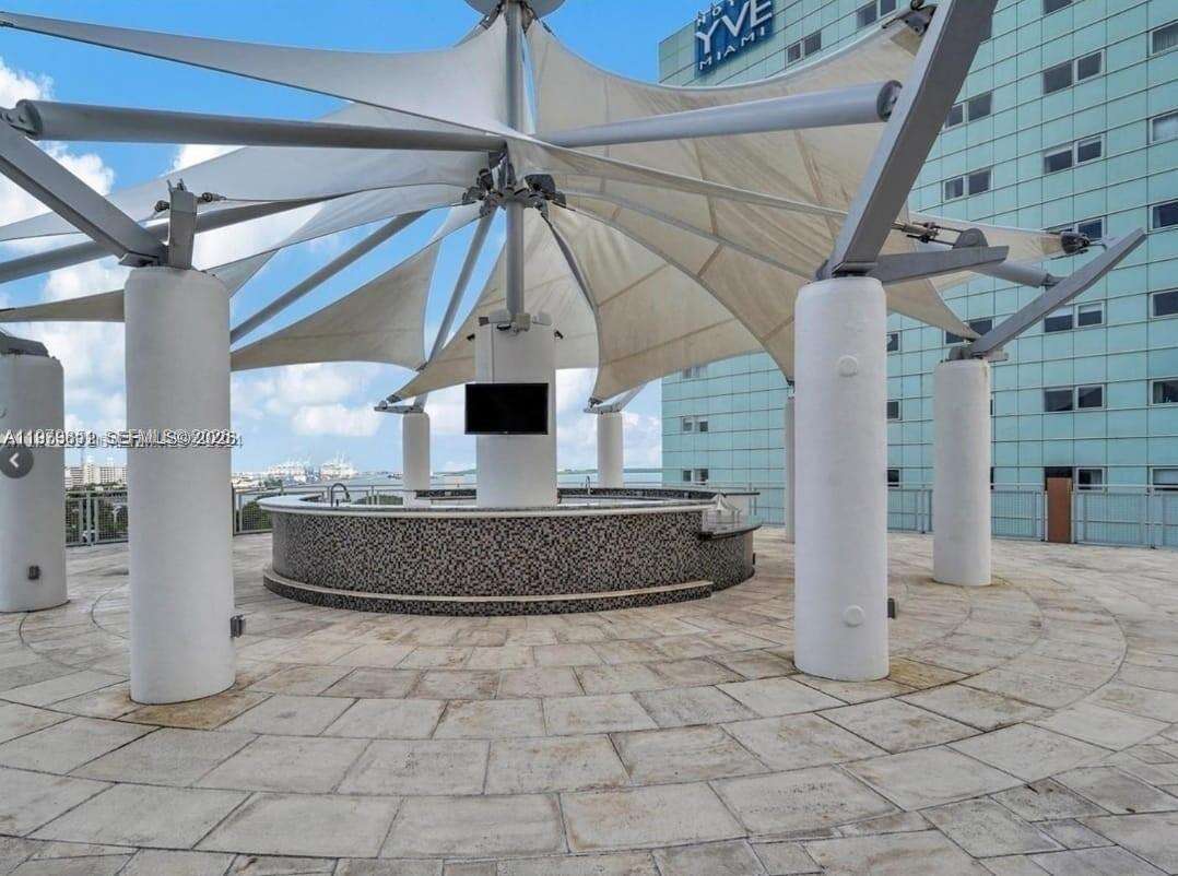 Vizcayne North at 244 Biscayne Blvd, Miami, FL 33132 - For Rent photo 16