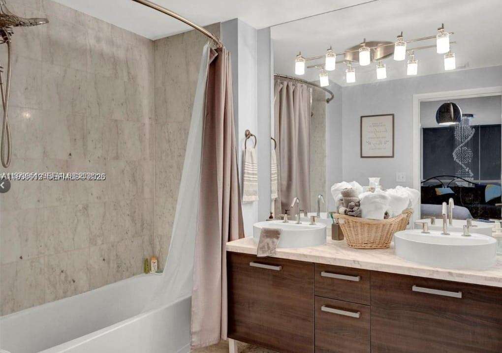 Vizcayne North at 244 Biscayne Blvd, Miami, FL 33132 - For Rent photo 24