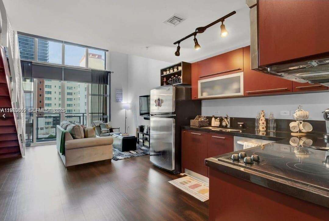 Vizcayne North at 244 Biscayne Blvd, Miami, FL 33132 - For Rent photo 26