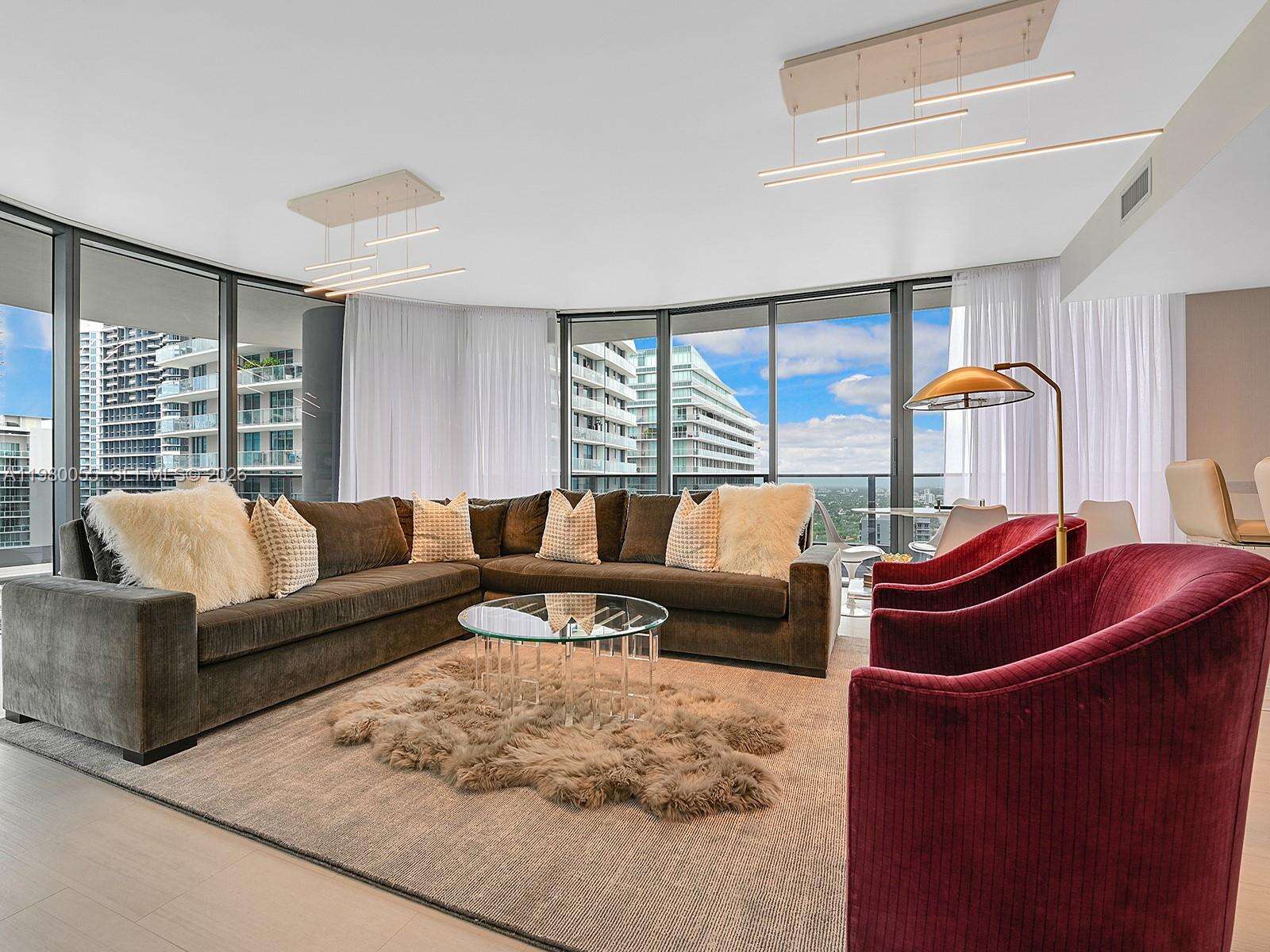 Brickell Flatiron at 1000 Brickell Plz, Miami, FL 33131 - For Rent photo 2