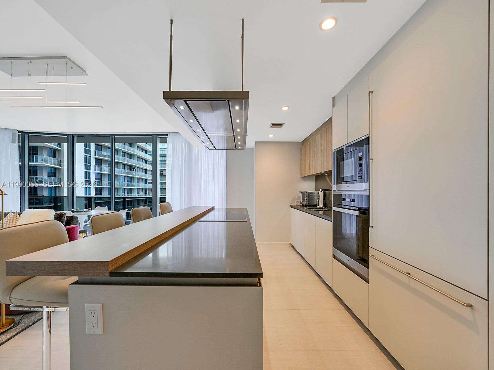 Brickell Flatiron at 1000 Brickell Plz, Miami, FL 33131 - For Rent photo 11