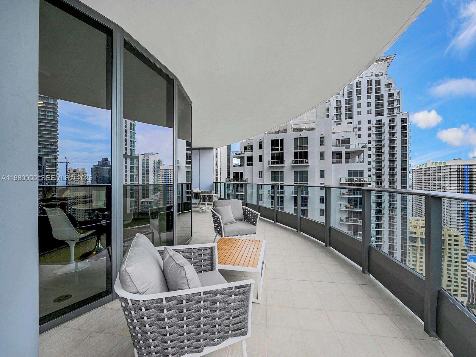 Brickell Flatiron at 1000 Brickell Plz, Miami, FL 33131 - For Rent photo 39