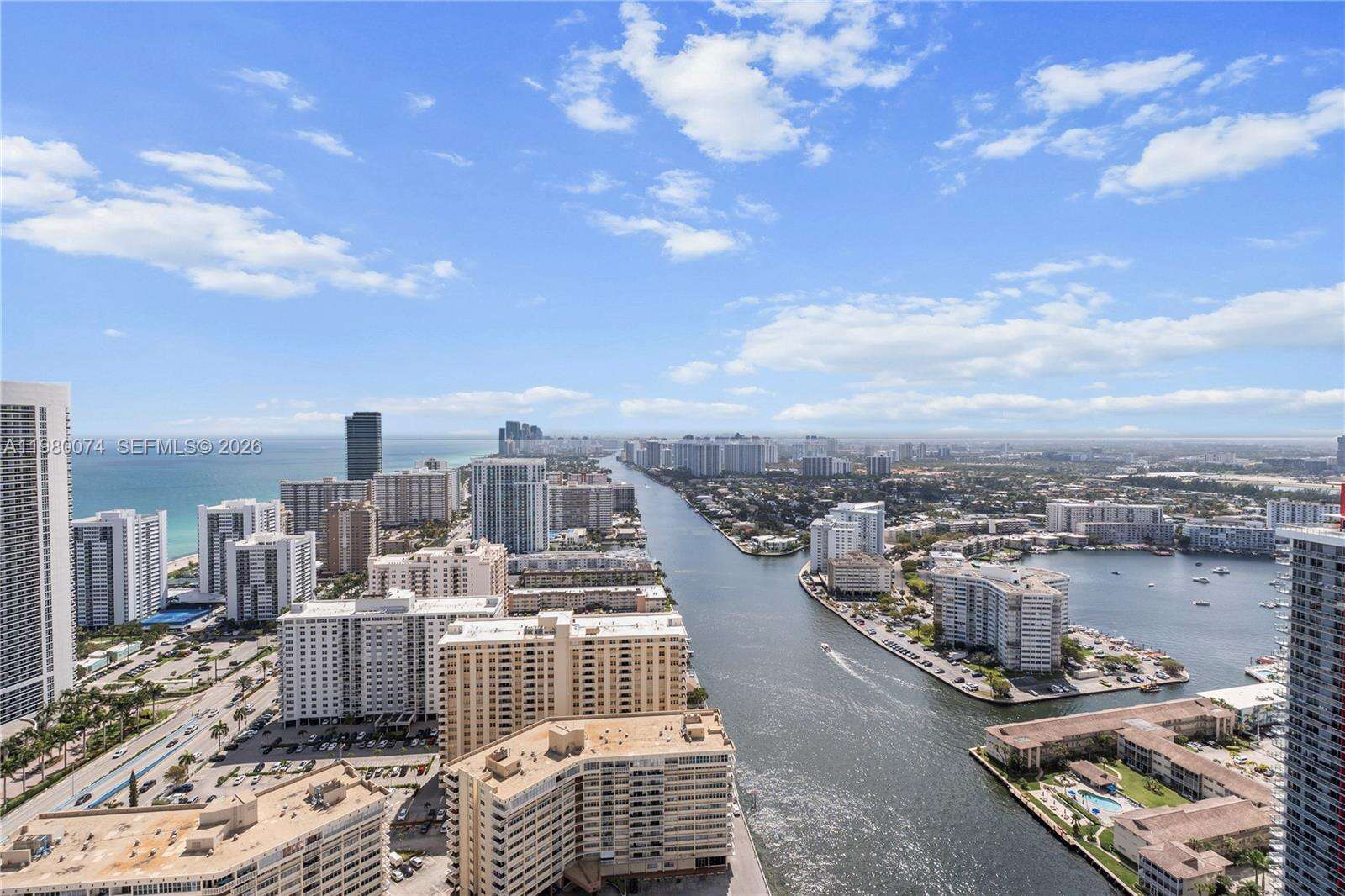 Hyde Beach House at 4010 Ocean Dr, Hollywood, FL 33019 - For Rent photo 5
