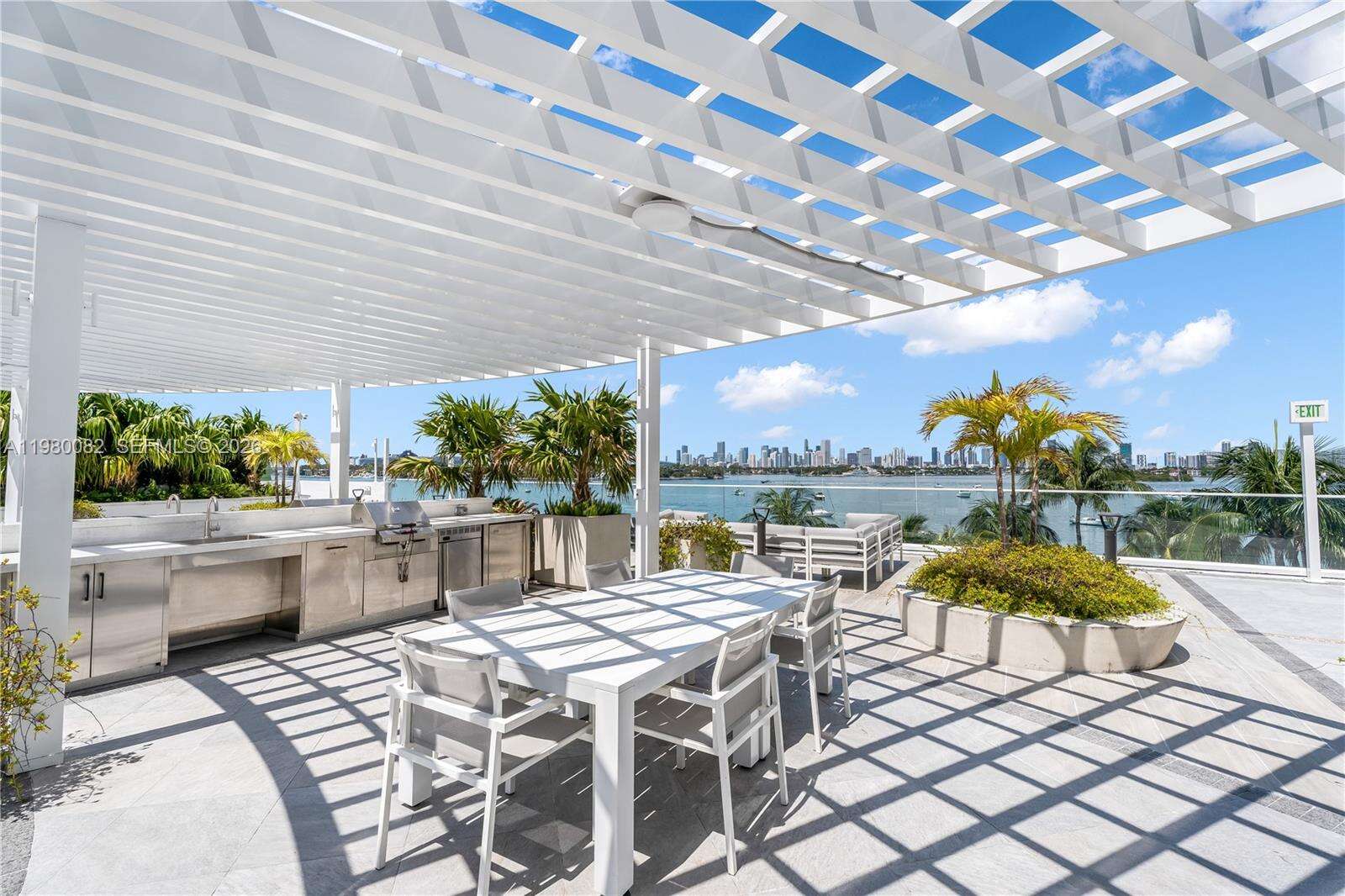 The Waverly at 1330 W Ave, Miami Beach, FL 33139 - For Rent photo 21
