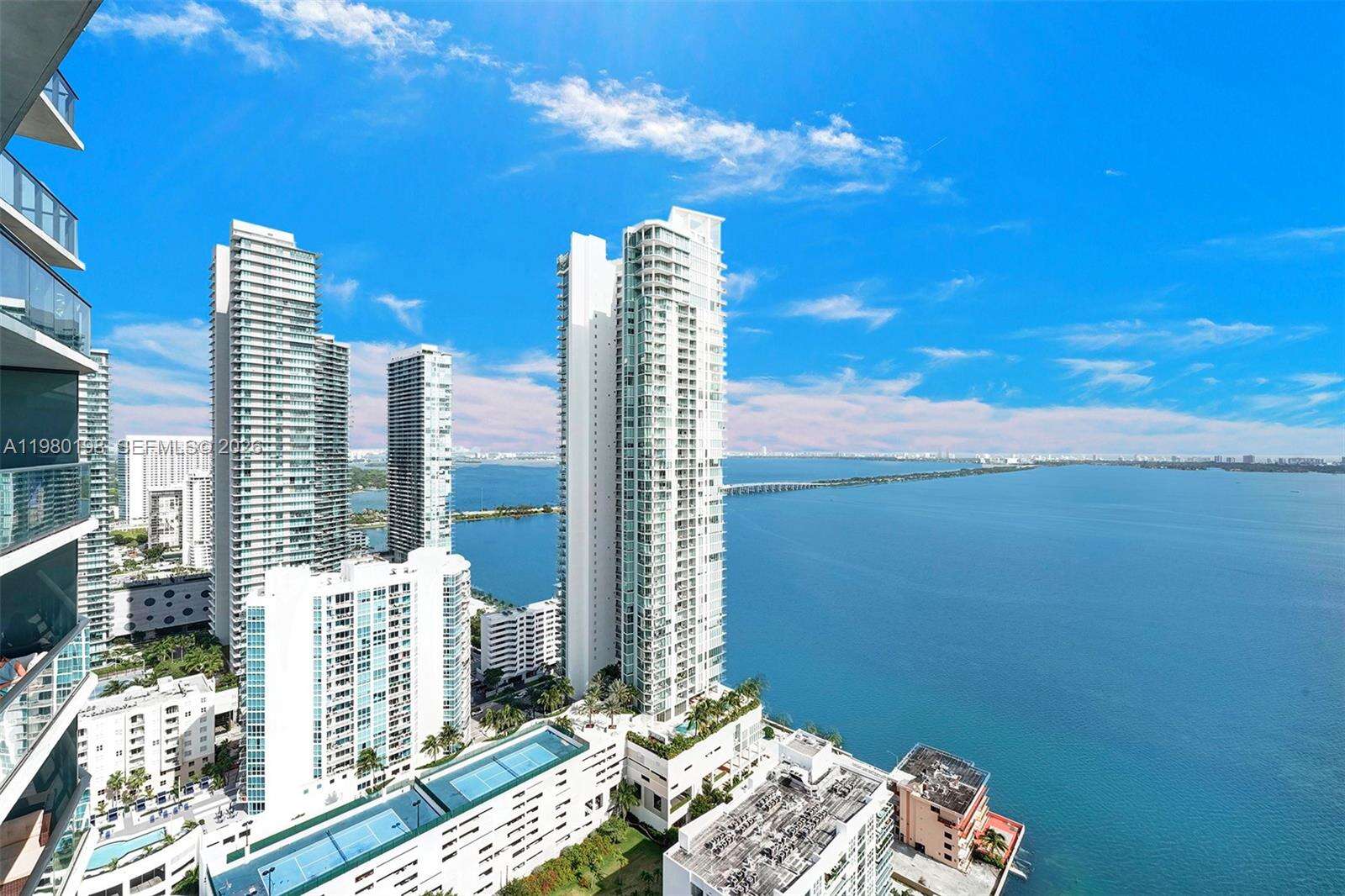 Icon Bay at 460 28 St, Miami, FL 33137 - For Rent photo 1