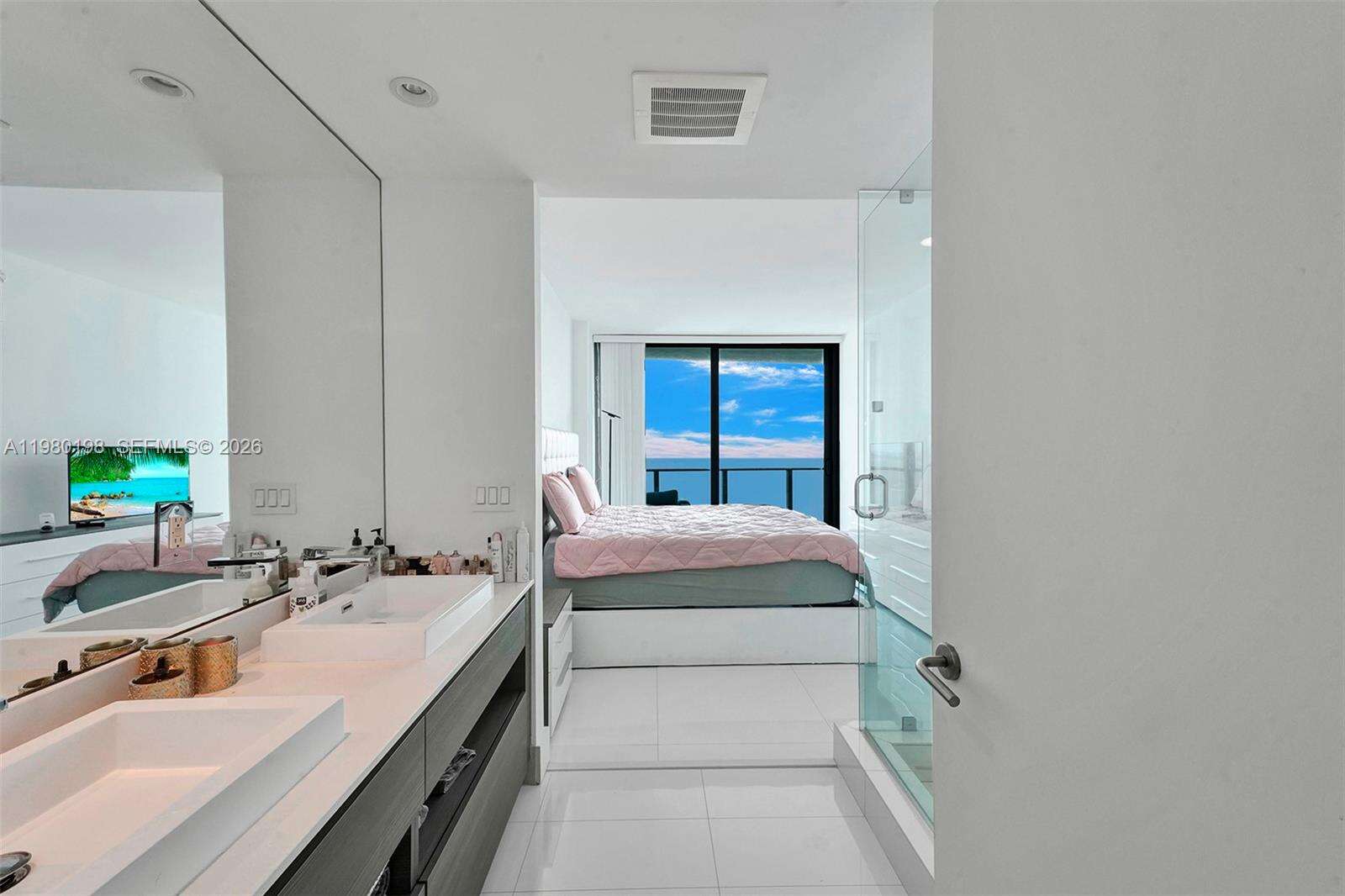 Icon Bay at 460 28 St, Miami, FL 33137 - For Rent photo 18