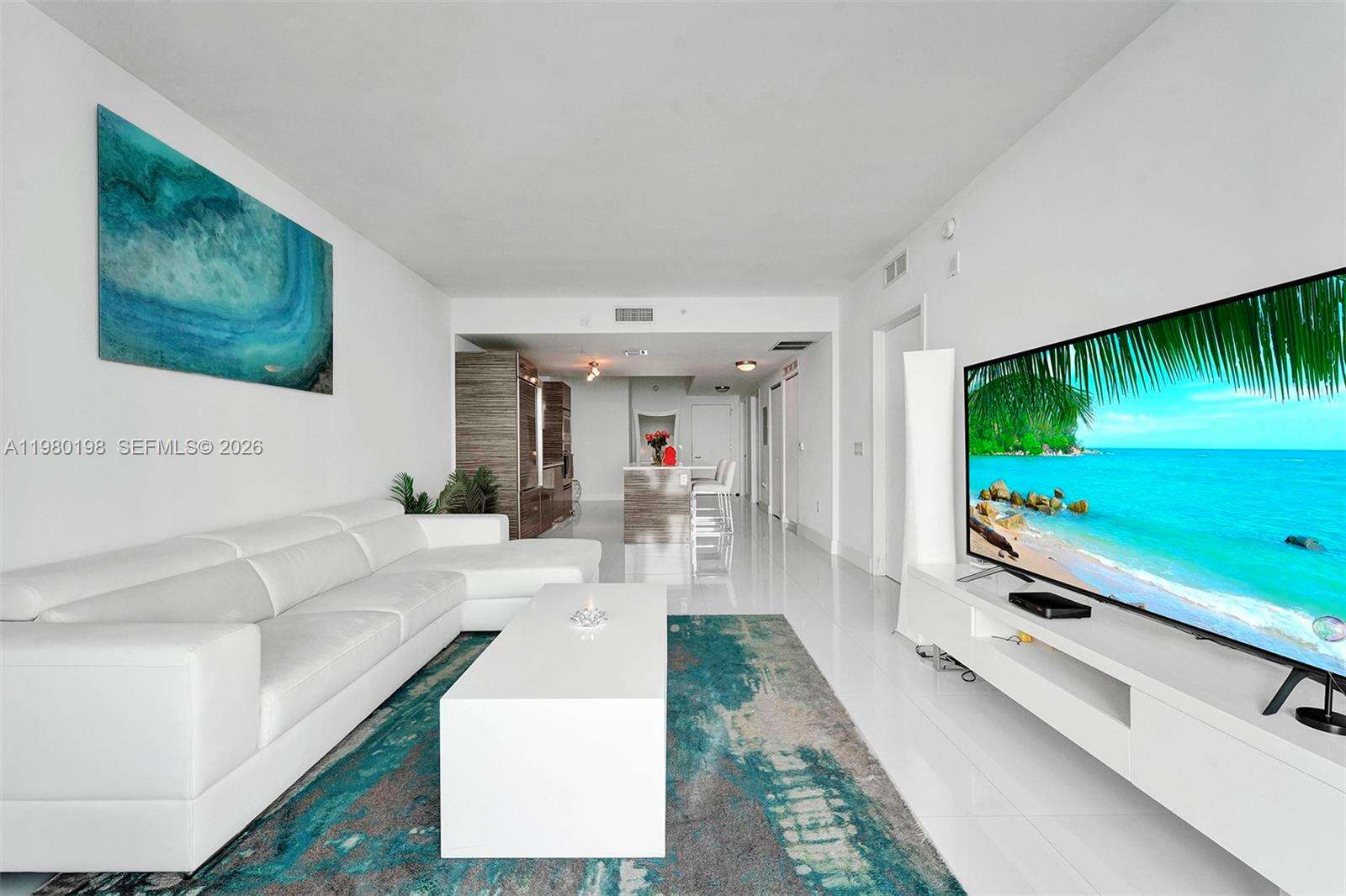 Icon Bay at 460 28 St, Miami, FL 33137 - For Rent photo 3