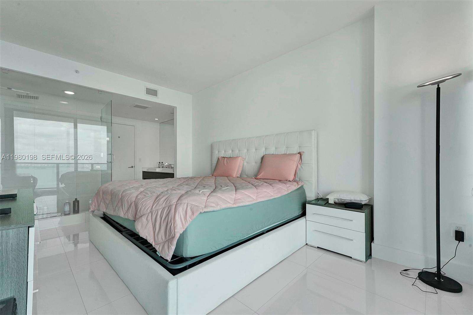Icon Bay at 460 28 St, Miami, FL 33137 - For Rent photo 29