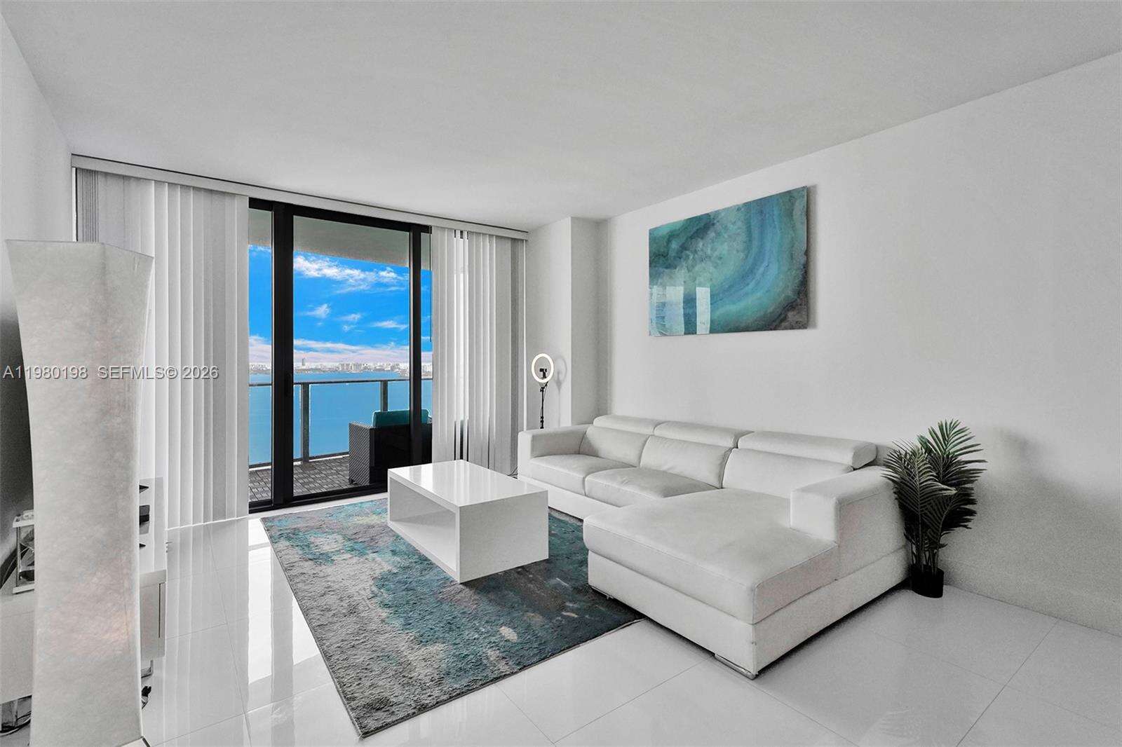 Icon Bay at 460 28 St, Miami, FL 33137 - For Rent photo 43