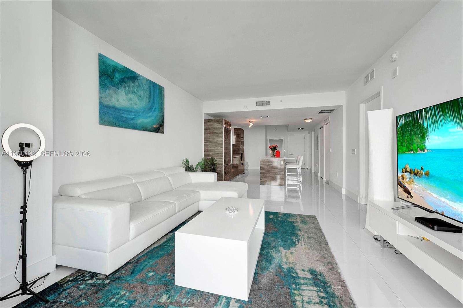 Icon Bay at 460 28 St, Miami, FL 33137 - For Rent photo 48