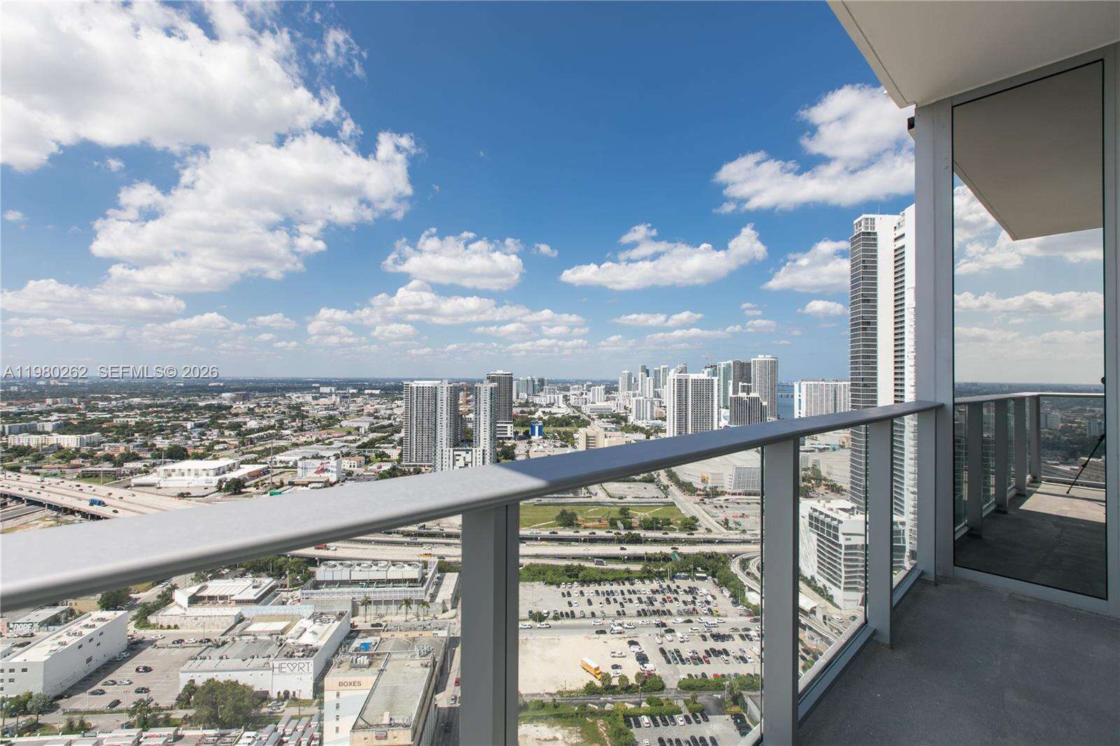 Paramount Miami Worldcenter at 851 1 Ave, Miami, FL 33132 - For Rent photo 12