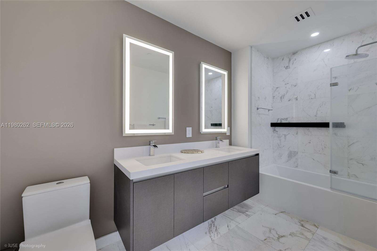 Paramount Miami Worldcenter at 851 1 Ave, Miami, FL 33132 - For Rent photo 13