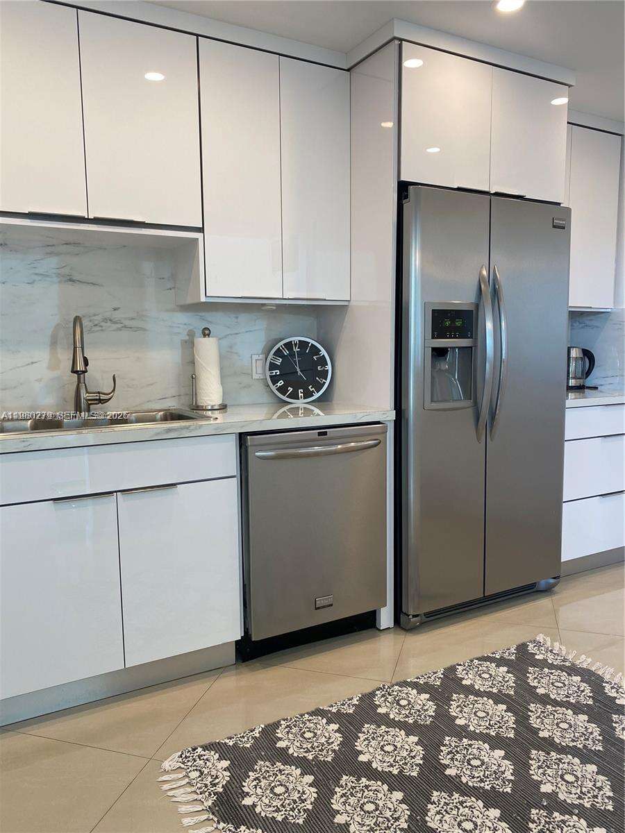 The Tides at 3801 Ocean Dr, Hollywood, FL 33019 - For Rent photo 13