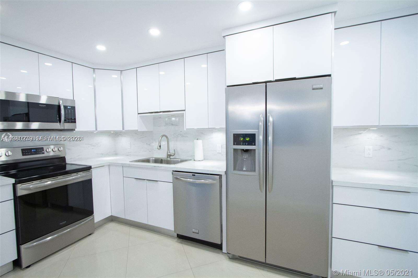 The Tides at 3801 Ocean Dr, Hollywood, FL 33019 - For Rent photo 9