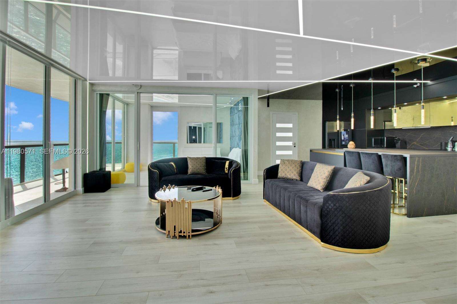 La Perla at 16699 Collins Ave, Sunny Isles Beach, FL 33160 - For Rent photo 3